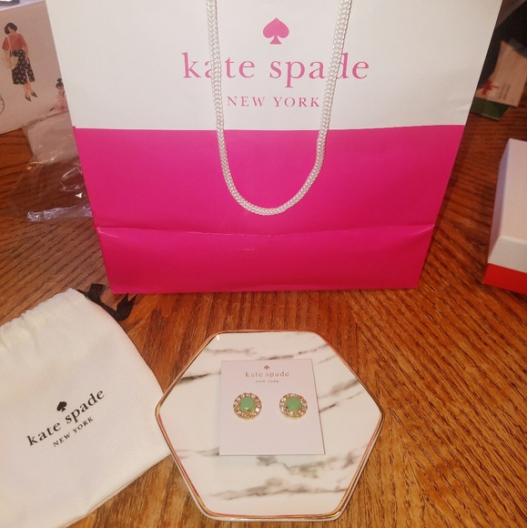 BNWT Kate Spade Green stone with faux diamonds - Picture 3 of 3